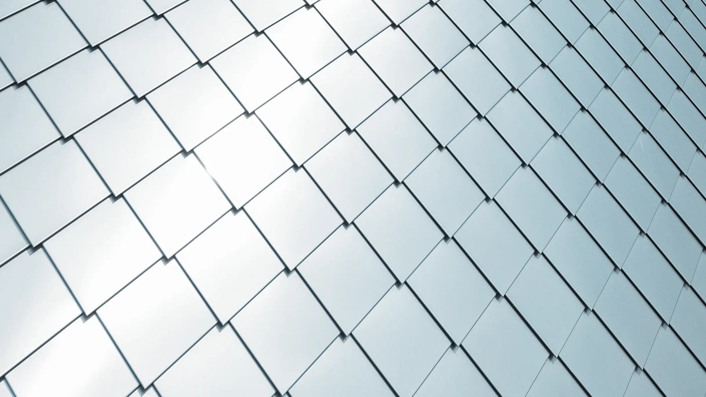 PREFA Wandraute 20 × 20 in der Fläche verlegt, Detailansicht in Aluminium naturblank